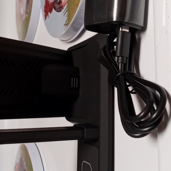 Ultimate Wireless Charger station